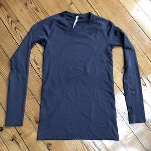 Lululemon Top 6 purple/gray